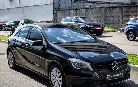 Mercedes-Benz A-Класс, 2015 год, 1 520 000 рублей, 4 фотография