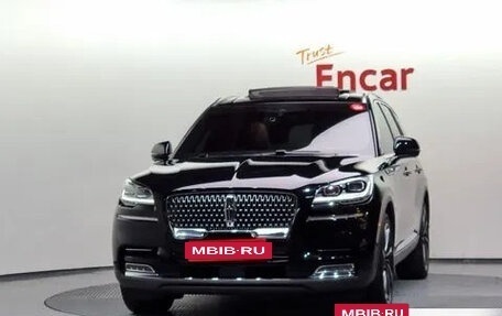 Lincoln Aviator II, 2021 год, 4 650 000 рублей, 3 фотография