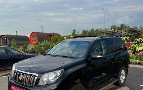 Toyota Land Cruiser Prado 150 рестайлинг 2, 2012 год, 2 800 000 рублей, 1 фотография