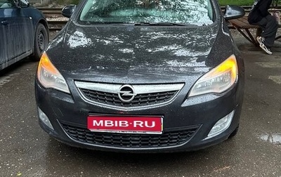 Opel Astra J, 2011 год, 530 000 рублей, 1 фотография