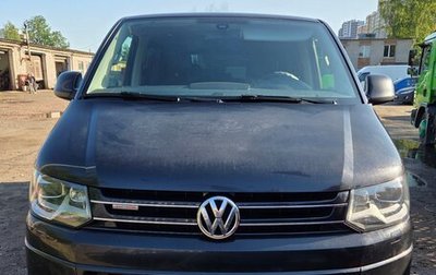 Volkswagen Caravelle T5, 2015 год, 3 199 000 рублей, 1 фотография