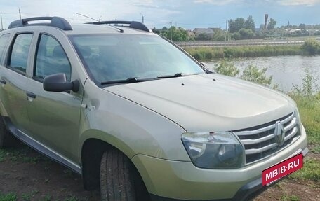 Renault Duster I рестайлинг, 2014 год, 848 000 рублей, 2 фотография