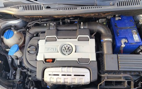 Volkswagen Touran III, 2008 год, 800 000 рублей, 21 фотография