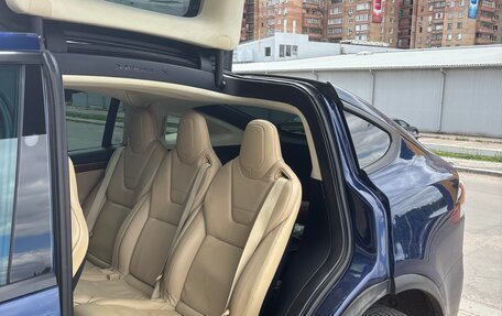 Tesla Model X I, 2017 год, 3 800 000 рублей, 3 фотография