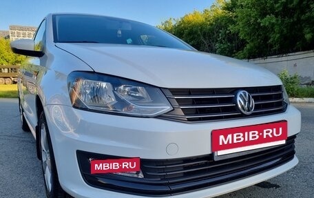 Volkswagen Polo VI (EU Market), 2019 год, 1 350 000 рублей, 2 фотография