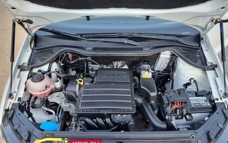 Volkswagen Polo VI (EU Market), 2019 год, 1 350 000 рублей, 31 фотография
