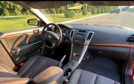 Hyundai Sonata VI, 2008 год, 920 000 рублей, 11 фотография