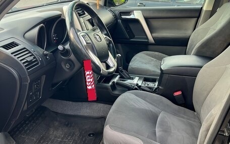 Toyota Land Cruiser Prado 150 рестайлинг 2, 2012 год, 2 800 000 рублей, 4 фотография