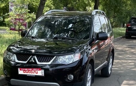 Mitsubishi Outlander III рестайлинг 3, 2008 год, 1 250 000 рублей, 2 фотография