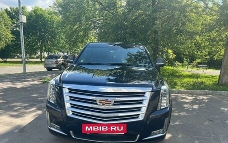 Cadillac Escalade IV, 2019 год, 5 500 000 рублей, 11 фотография