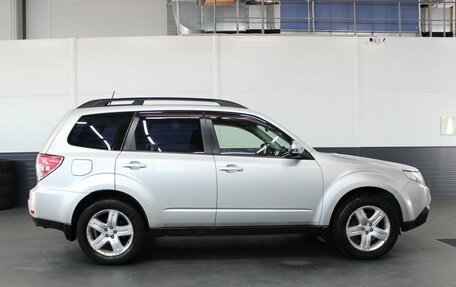 Subaru Forester, 2011 год, 975 000 рублей, 8 фотография