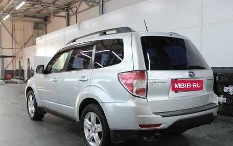 Subaru Forester, 2011 год, 975 000 рублей, 5 фотография