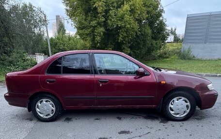 Nissan Almera, 1998 год, 170 000 рублей, 2 фотография