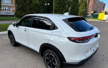 Honda Vezel, 2021 год, 2 750 000 рублей, 4 фотография