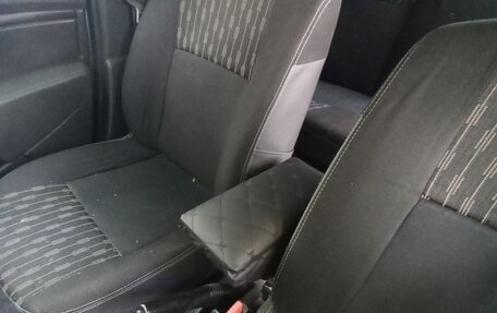 Renault Logan I, 2013 год, 600 000 рублей, 6 фотография