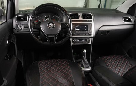 Volkswagen Polo VI (EU Market), 2016 год, 1 249 000 рублей, 6 фотография