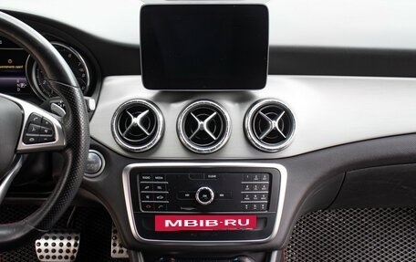 Mercedes-Benz CLA, 2018 год, 2 349 000 рублей, 16 фотография