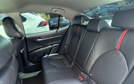 Toyota Camry, 2021 год, 3 600 000 рублей, 13 фотография