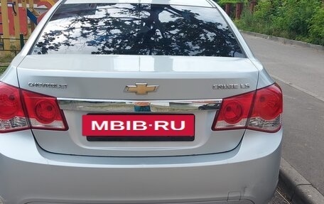 Chevrolet Cruze II, 2011 год, 705 000 рублей, 6 фотография