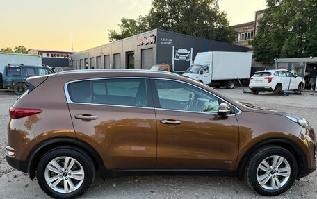 KIA Sportage IV рестайлинг, 2017 год, 2 300 000 рублей, 5 фотография