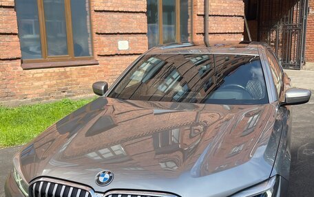 BMW 7 серия, 2021 год, 7 000 000 рублей, 4 фотография