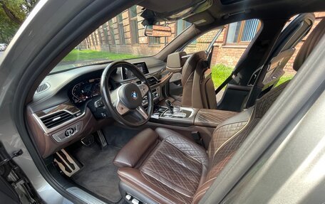 BMW 7 серия, 2021 год, 7 000 000 рублей, 20 фотография