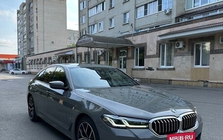 BMW 5 серия, 2021 год, 7 500 000 рублей, 3 фотография