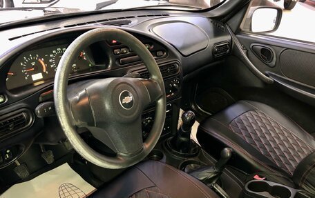 Chevrolet Niva I рестайлинг, 2011 год, 490 000 рублей, 8 фотография