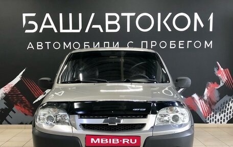 Chevrolet Niva I рестайлинг, 2011 год, 490 000 рублей, 5 фотография