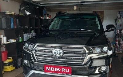 Toyota Land Cruiser 200, 2017 год, 6 650 000 рублей, 1 фотография
