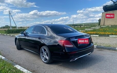 Mercedes-Benz E-Класс, 2019 год, 3 570 000 рублей, 6 фотография