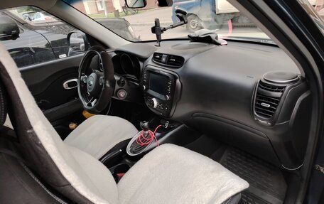 KIA Soul II рестайлинг, 2018 год, 1 600 000 рублей, 7 фотография