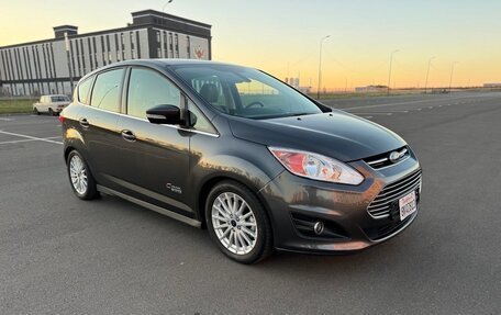 Ford C-MAX II, 2016 год, 850 000 рублей, 2 фотография