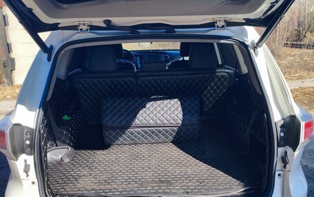 Toyota Highlander III, 2014 год, 2 650 000 рублей, 10 фотография