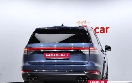 Lincoln Aviator II, 2021 год, 4 550 000 рублей, 4 фотография