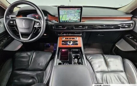 Lincoln Aviator II, 2021 год, 4 550 000 рублей, 7 фотография