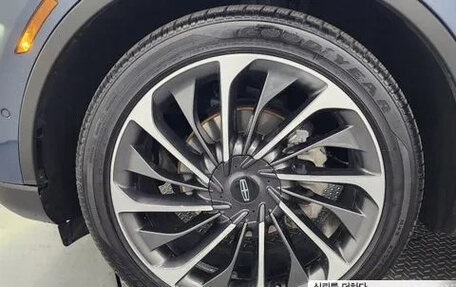Lincoln Aviator II, 2021 год, 4 550 000 рублей, 5 фотография