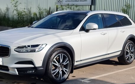Volvo V90 Cross Country I рестайлинг, 2017 год, 3 250 000 рублей, 11 фотография
