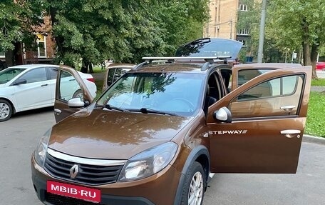 Renault Sandero I, 2013 год, 750 000 рублей, 5 фотография
