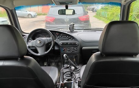 Chevrolet Niva I рестайлинг, 2012 год, 395 000 рублей, 5 фотография