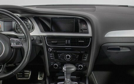 Audi A4, 2015 год, 1 915 000 рублей, 14 фотография