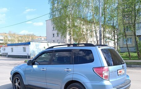 Subaru Forester, 2011 год, 1 390 000 рублей, 2 фотография