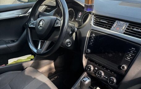 Skoda Octavia, 2018 год, 2 399 000 рублей, 3 фотография