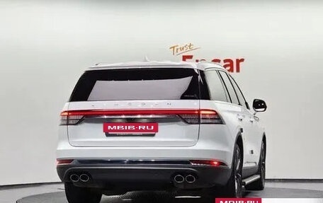 Lincoln Aviator II, 2021 год, 4 480 000 рублей, 4 фотография