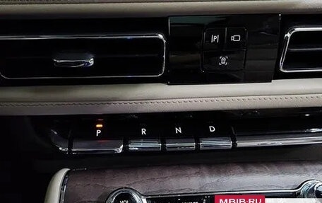 Lincoln Aviator II, 2021 год, 4 480 000 рублей, 9 фотография