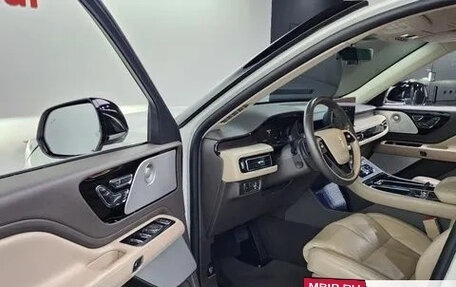 Lincoln Aviator II, 2021 год, 4 480 000 рублей, 10 фотография