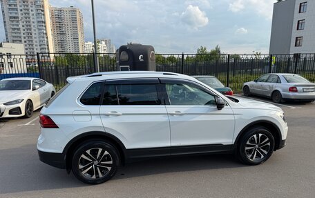 Volkswagen Tiguan II, 2019 год, 3 300 000 рублей, 7 фотография