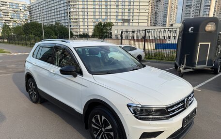 Volkswagen Tiguan II, 2019 год, 3 300 000 рублей, 15 фотография