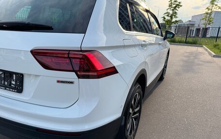 Volkswagen Tiguan II, 2019 год, 3 300 000 рублей, 18 фотография