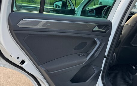 Volkswagen Tiguan II, 2019 год, 3 300 000 рублей, 30 фотография